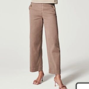 Spanx stretch twill cropped pants size M